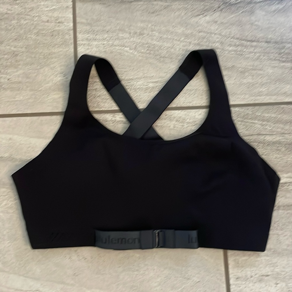 Lululemon x Barry’s Stronger as One Bra 8